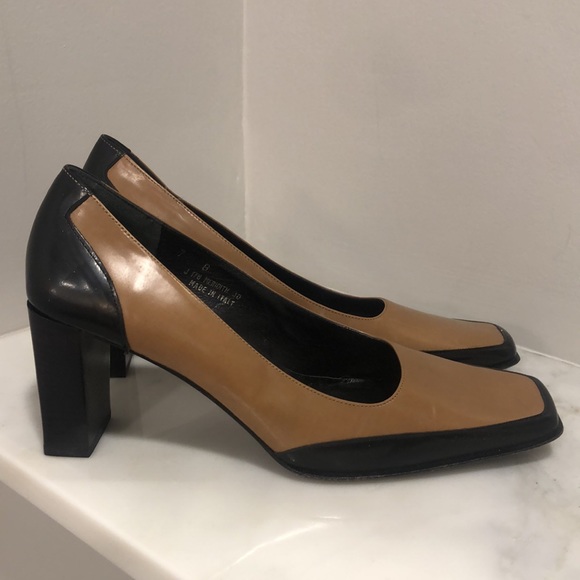 Coach Heels - Picture 2 of 8